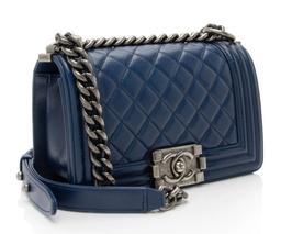Refurbished Chanel Lambskin Small Boy Bag - Reebelo Deutschland