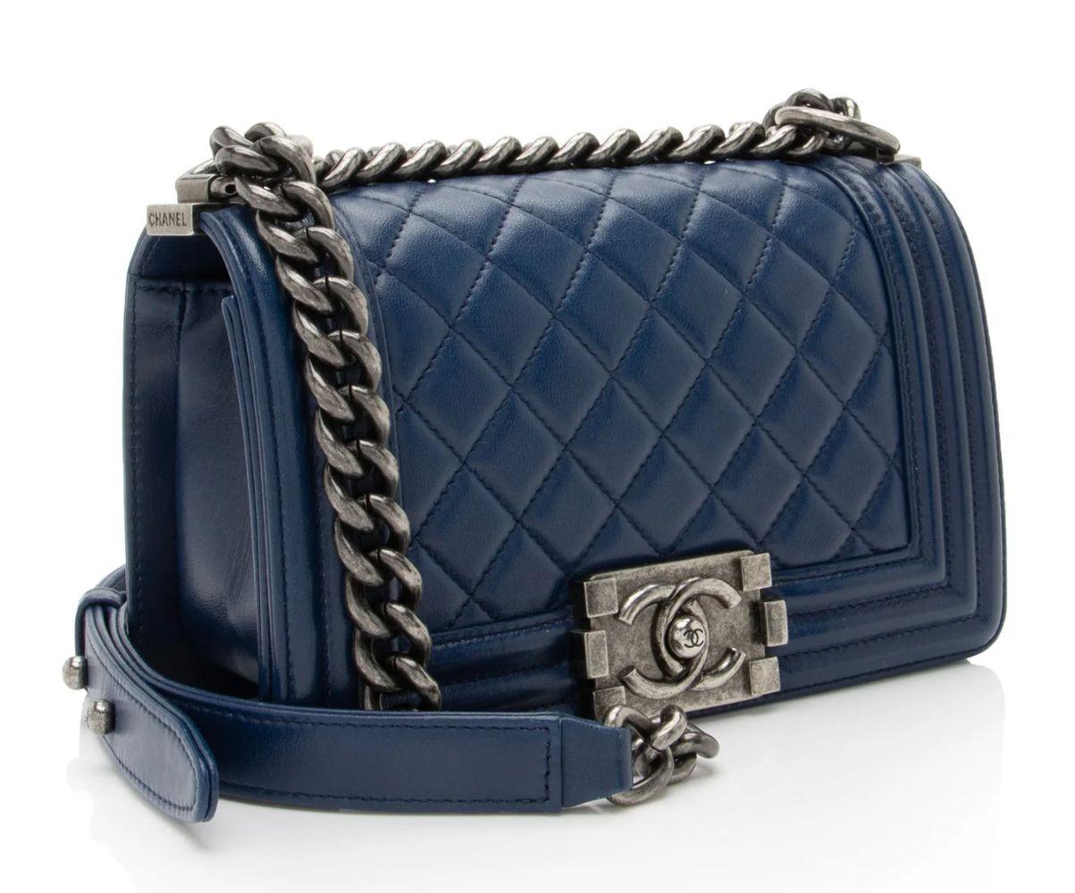 Refurbished Chanel Lambskin Small Boy Bag - Reebelo Deutschland