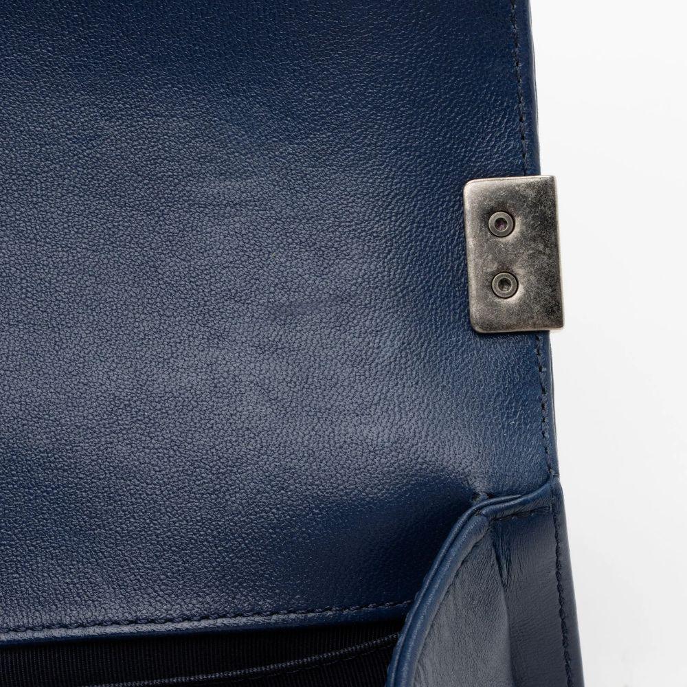 Refurbished Chanel Lambskin Small Boy Bag - Reebelo Deutschland