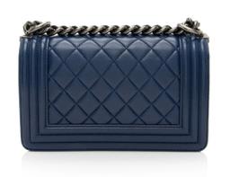 Refurbished Chanel Lambskin Small Boy Bag - Reebelo Deutschland