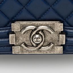 Refurbished Chanel Lambskin Small Boy Bag - Reebelo Deutschland