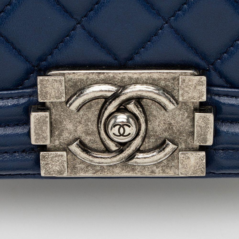 Refurbished Chanel Lambskin Small Boy Bag - Reebelo Deutschland