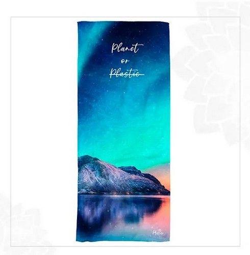 Refurbished PLANET OR PLASTIC BEACH TOWEL unisex Eco-friendly beach gym camping towel sand free galaxy art made from recycled plastic bottles - Reebelo Deutschland